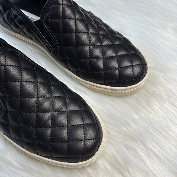 Steve Madden Black Ecentrcq Slip On Sneakers - Picture 4 of 8